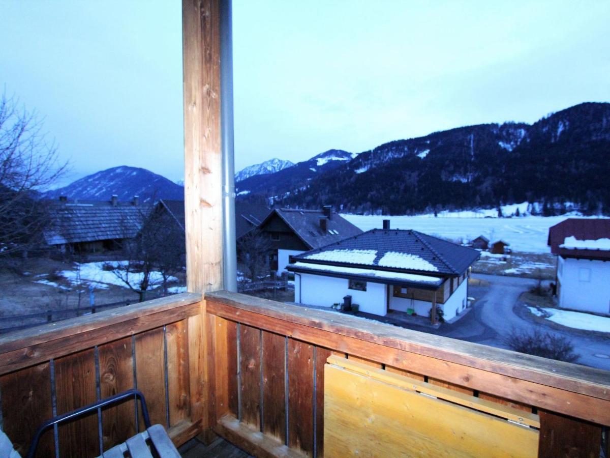Cosy Apartment In Weissensee Near Ski Lift Εξωτερικό φωτογραφία